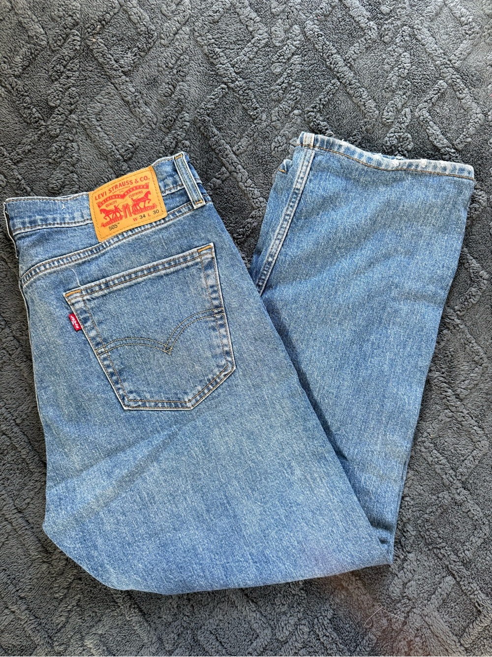 Levi's 505 Regular Fit Jeans - Picture 3 of 6